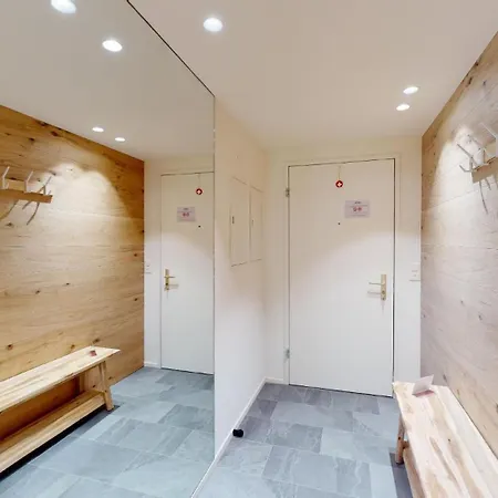 Cresta Ellie Apartamento